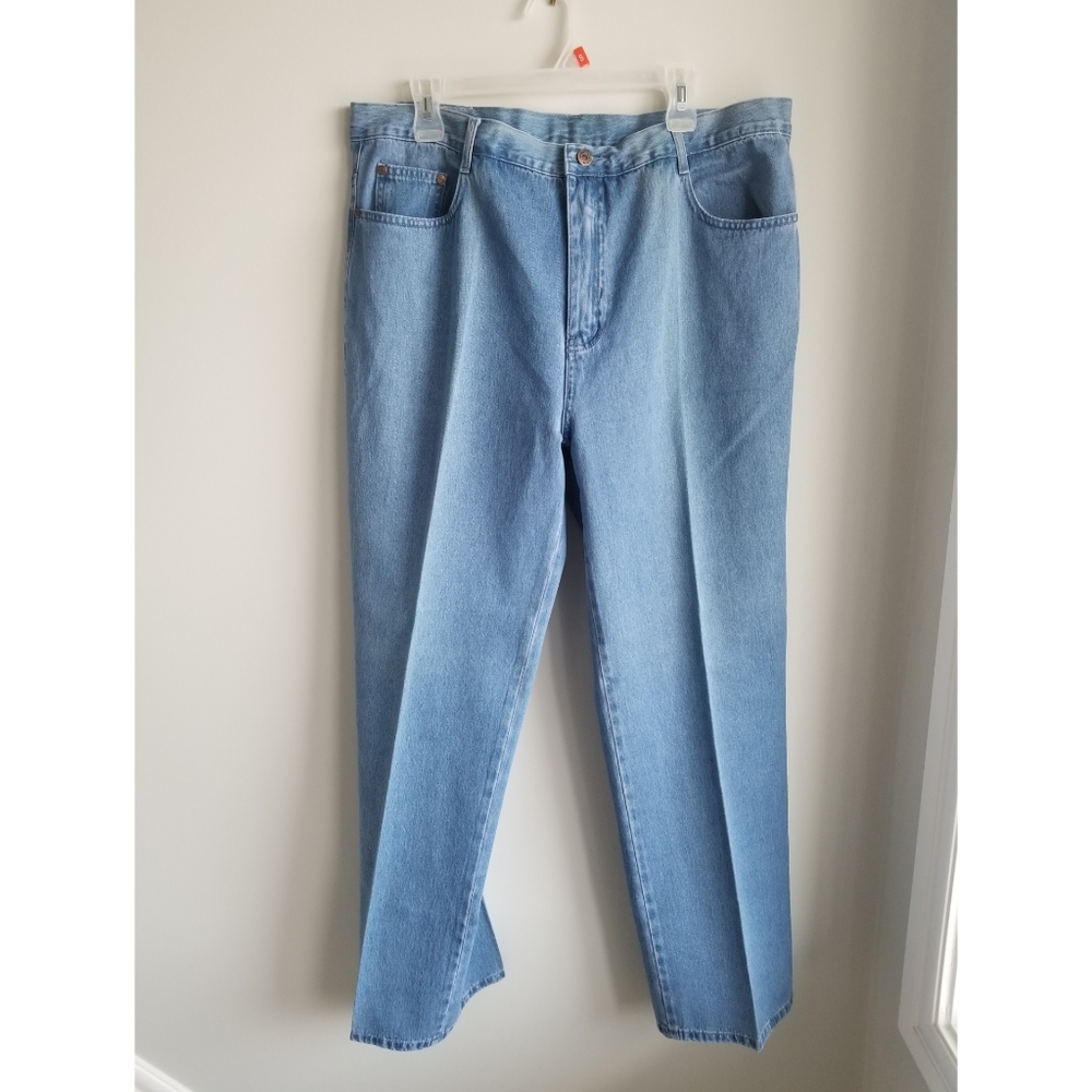MENS SIZE 38 LIGHT COLOURED JEANS